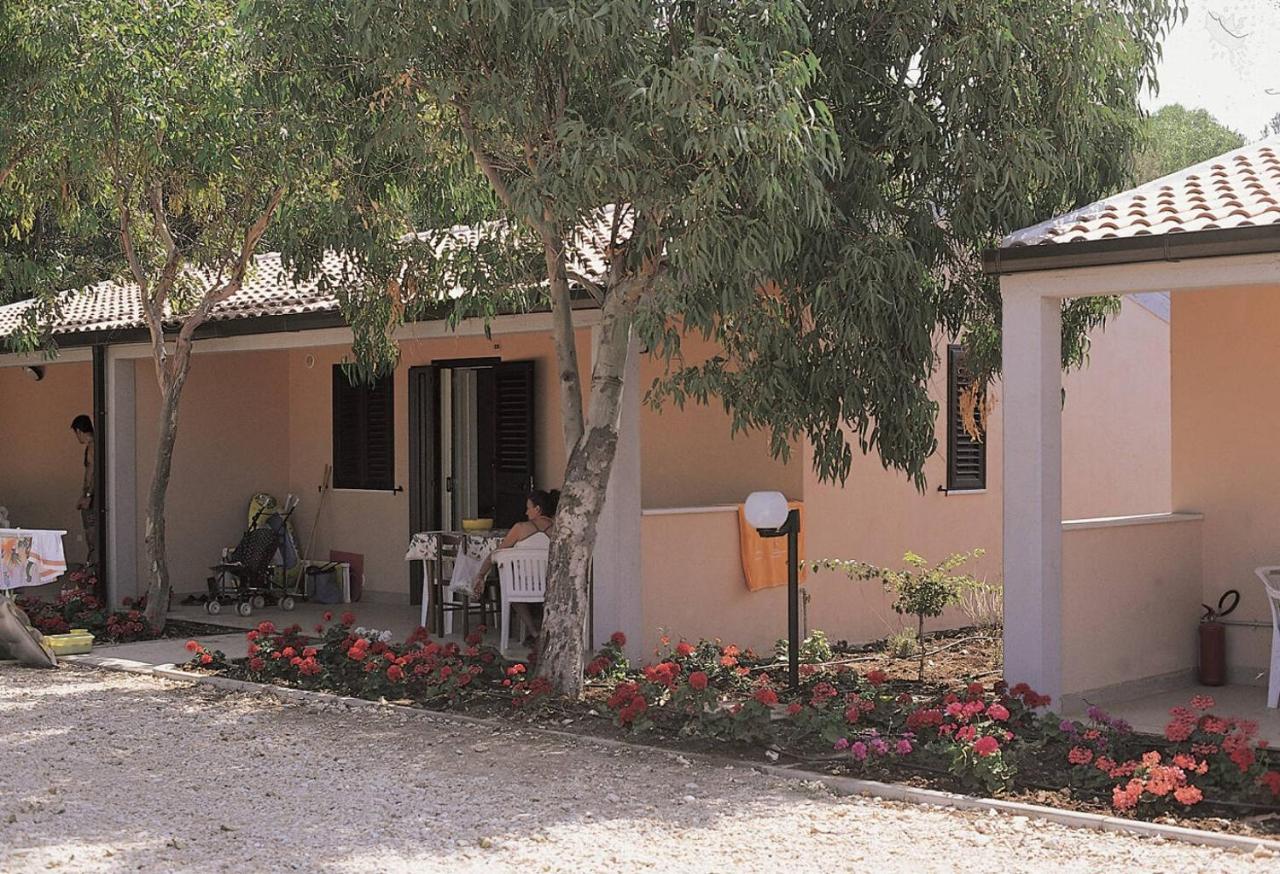 Villaggio Turistico Scialmarino เวียสเต ภายนอก รูปภาพ